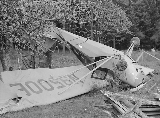 Análisis de accidentes aéreos y factores contribuyentes en aviación